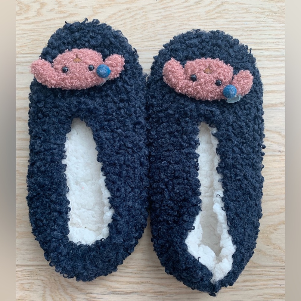 Brand new cozy slippers